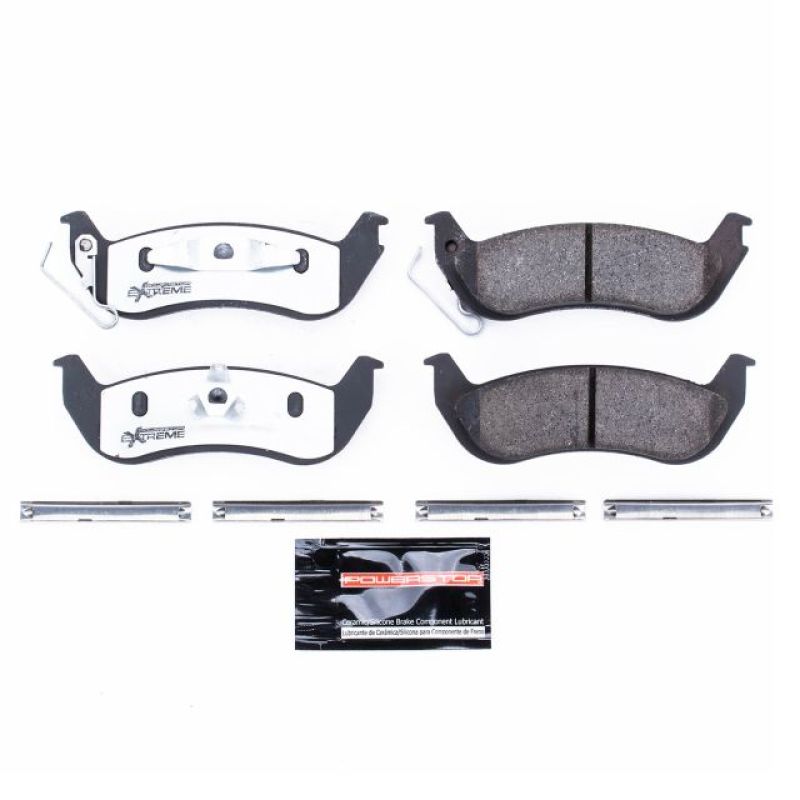 PSB Z26 Extreme Brake Pads - Power Stop 03-11 Ford Crown Victoria Rear Z26 Extreme Street Brake Pads w/Hardware