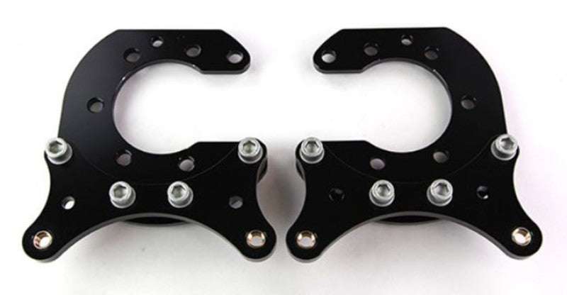 WIL Caliper Brackets - Wilwood Brackets (2) - P/S Rear - Mustang 8.8