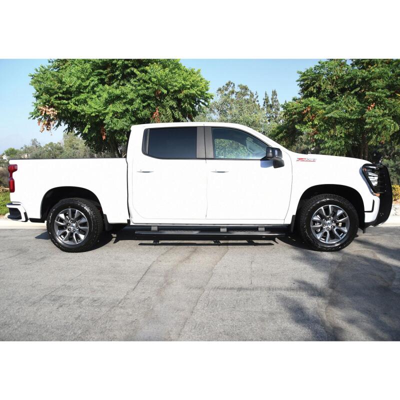WES Nerf Bars - PRO TRAXX 4 - Westin 2019 Chevrolet Silverado/Sierra 1500 Crew Cab Non LD PRO TRAXX 4 Oval Nerf Step Bars - Black