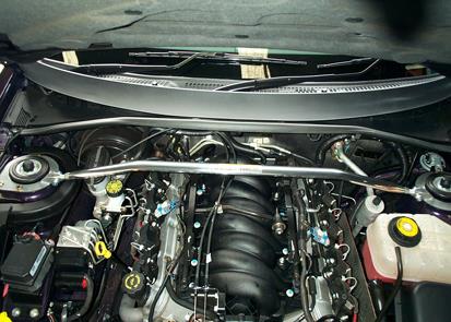WL Strut Bars - Front - Whiteline 04-06 Pontiac GTO VY Front adjustable strut tower brace