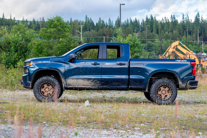 BT Lift Kits - Belltech 2019-2021 Chevrolet Silverado / Sierra 4wd 4in Lift Kit Shocks Only