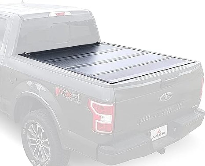 LEE HF650M Cover - LEER 2017+ Ford Super Duty HF650M 6Ft9In Tonneau Cover - Folding