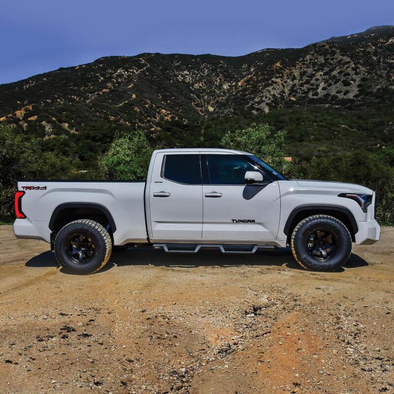 WES Nerf Bars - HDX Drop - Westin/HDX 2022 Toyota Tundra Double Cab Drop Nerf Step Bars - Textured Black