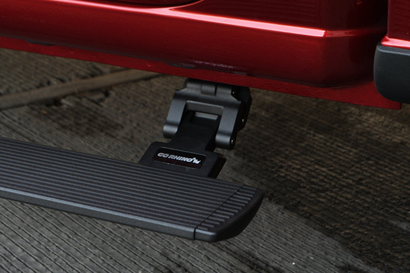 GOR RealTruck VoltStep Running Boards - RealTruck 19-25 Chevy Silverado 1500 CC 4dr VoltStep Electric Running Board Kit - Bedliner Coating