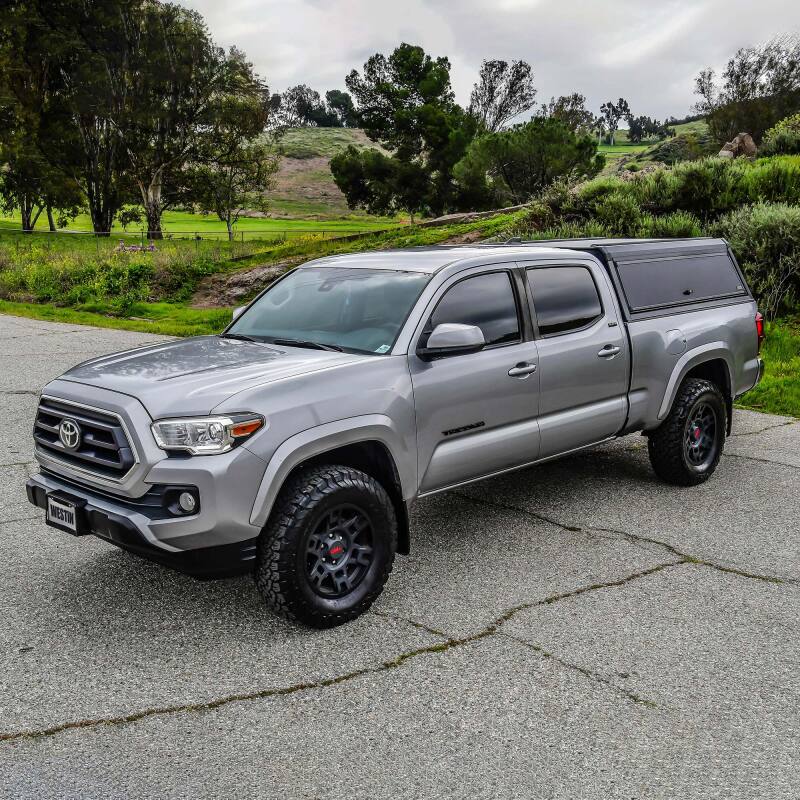 WES EXP Truck Caps - Westin 16-23 Toyota Tacoma 6ft. Bed EXP Truck Cap - Black (Box 1 ONLY)