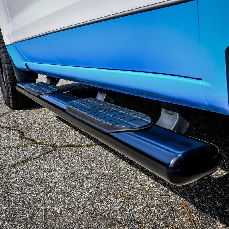 WES Nerf Bars - PRO TRAXX 6 - Westin 19-21 Chevrolet Silverado Crew Cab PRO TRAXX 6 Oval Nerf Step Bars - Black
