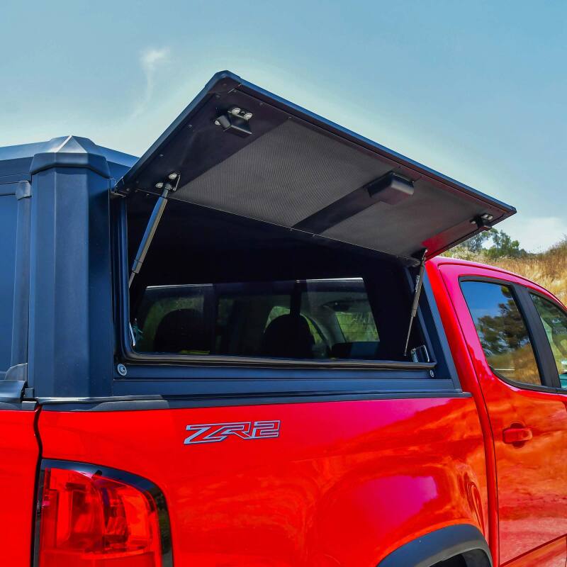 WES EXP Truck Caps - Westin 15-22 Chevrolet Colorado CC 5ft Bed EXP Truck Cap - Black (Box 1 ONLY)