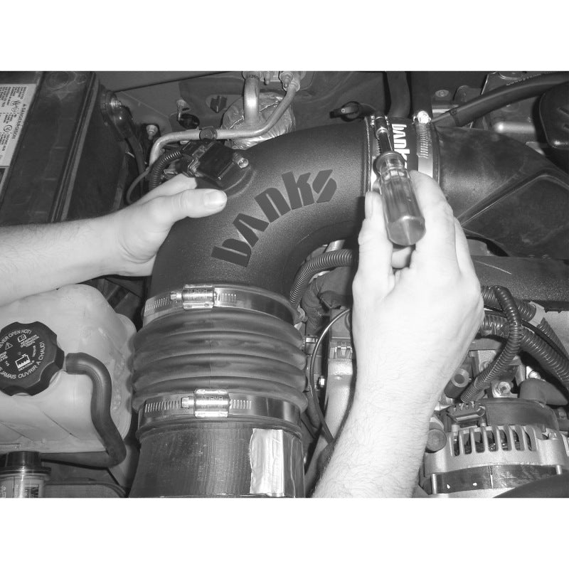 GBE Ram-Air Intake Systems - Banks Power 06-07 Chevy 6.6L LLY/LBZ Ram-Air Intake System