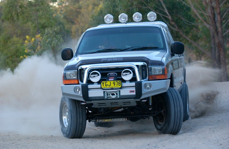 ARB Sahara Bars - ARB Sahara Deluxe Bar Ford S/Duty 99-04