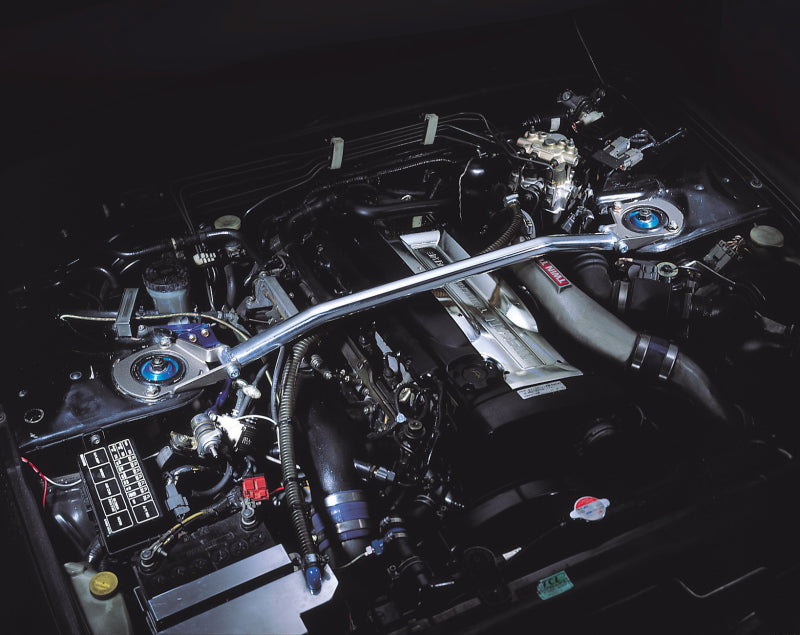 CUS 40D Front Strut Bars - Cusco Strut Bar 40D Front Nissan Skyline GT-R BNR32