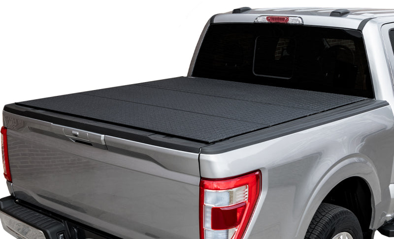 ACC LOMAX Tri-Fold Cover - Access LOMAX Tri-Fold 22-25 Nissan Frontier 5ft Bed - Black Diamond Mist