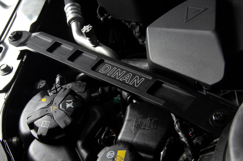 DNN Tower Braces - Dinan 19-26 BMW 330i G20 Strut Brace Kit