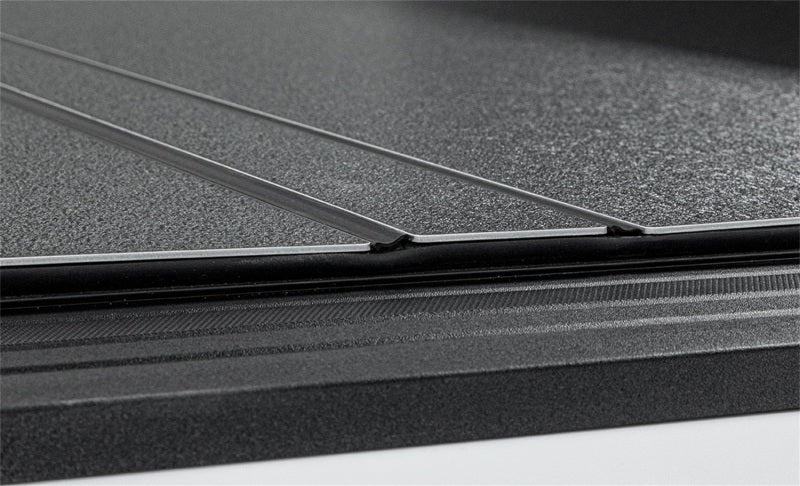 ACC LOMAX Tri-Fold Cover - Access LOMAX Tri-Fold Cover 2019 Dodge Ram 1500 5Ft 7In Box ( Except 2019 Classic)