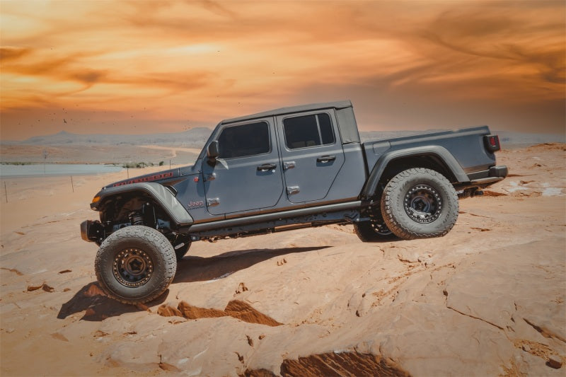TUF Lift Kits - Tuff Country 20-23 Jeep Gladiator 3.5in Suspension Lift No Shocks