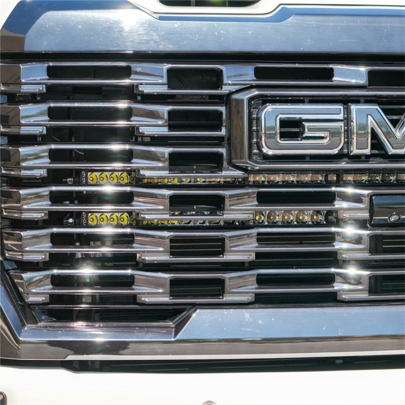 RIG Grill Kit - SR Series - Rigid Industries 24-27 GMC 2500/3500 HD Grill Midnight Kit