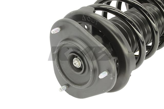 KYB Shocks & Struts Strut Plus - KYB Shocks & Struts Strut Plus Front Left TOYOTA Corolla 1997-1993