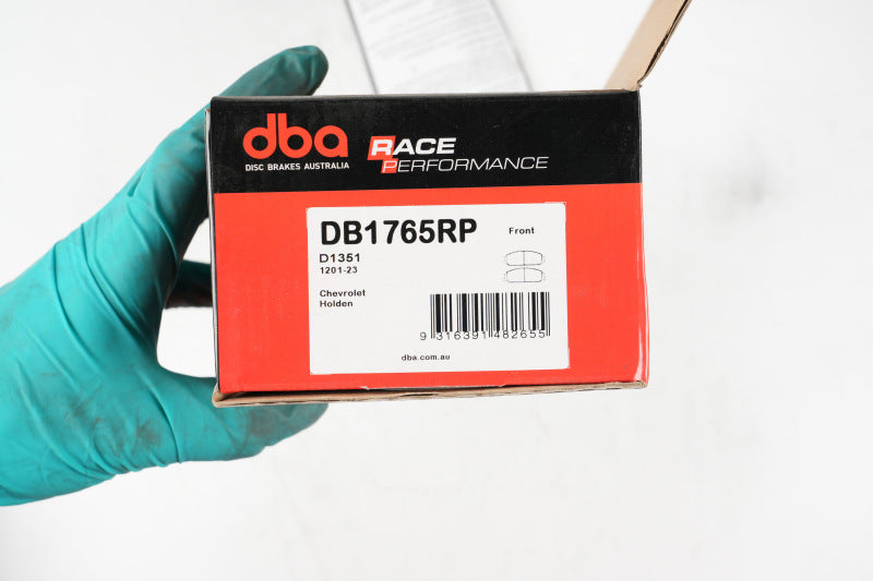 DBA RP Performance Brake Pads - DBA 08-09 Pontiac G8 V6 Front RP Performance Brake Pads