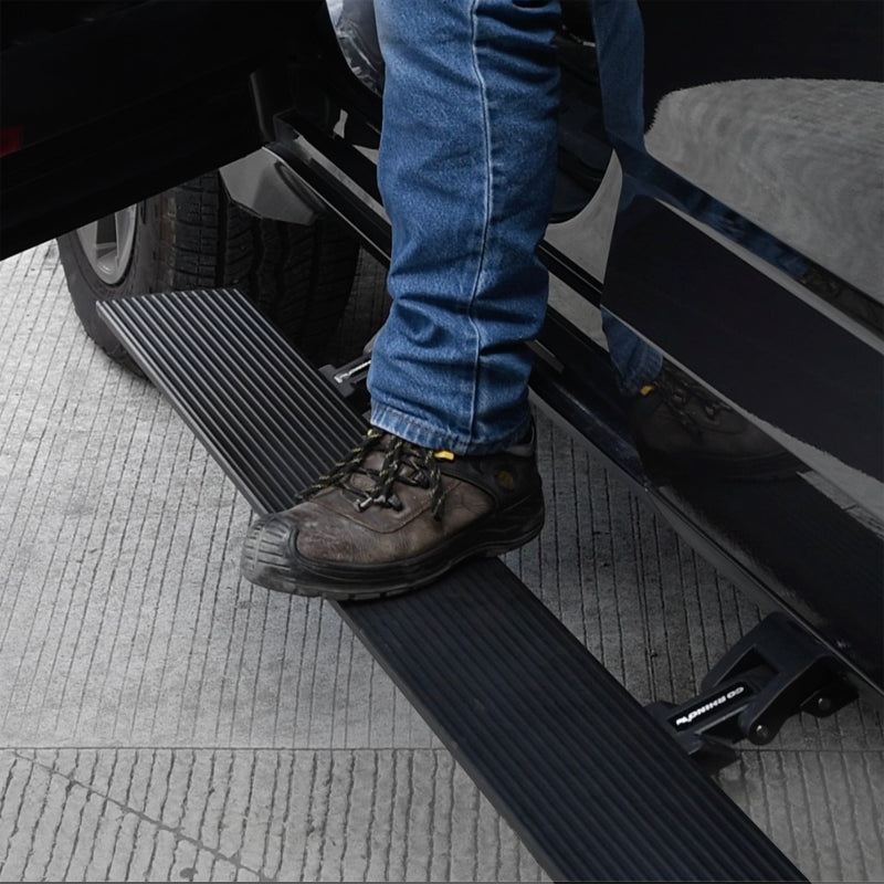 GOR RealTruck VoltStep Running Boards - RealTruck 22-24 Toyota Tundra Crew Cab VoltStep Electric Running Board Kit - Tex. Blk