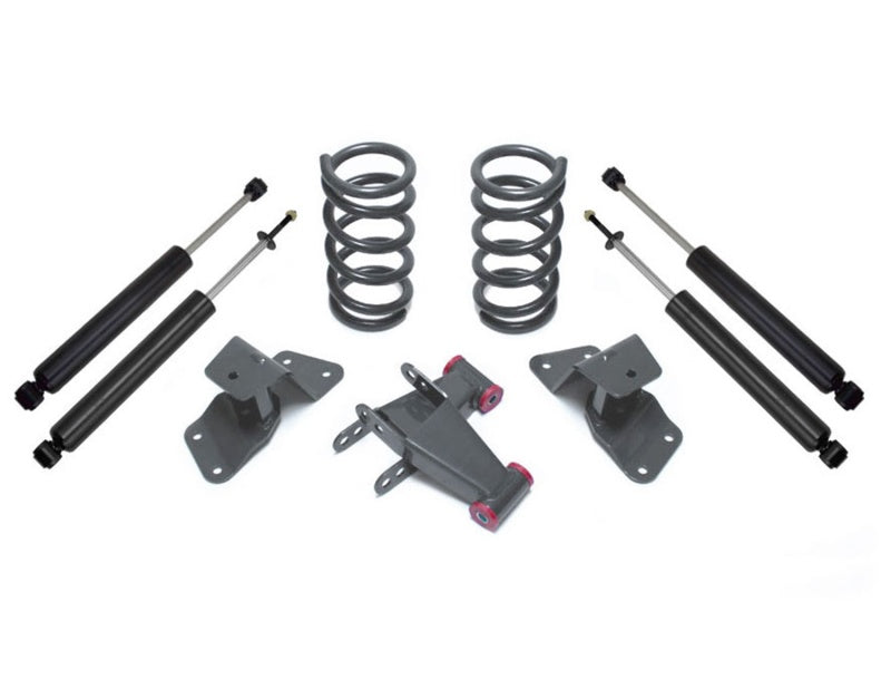 MXT Lowering Kit - MaxTrac 99-06 GM C1500 2WD V8 2in/4in Lowering Coil Kit
