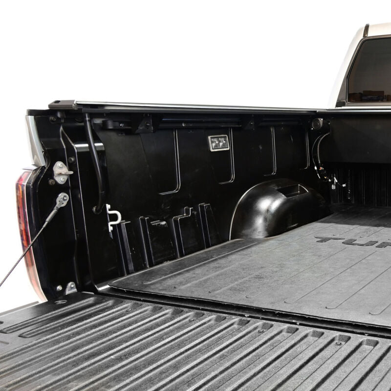 WES Electric Retractable Tonneau - Westin 22-26 Toyota Tundra 5ft 5in. (66in.) Bed Electric Retractable Tonneau Cover - Black
