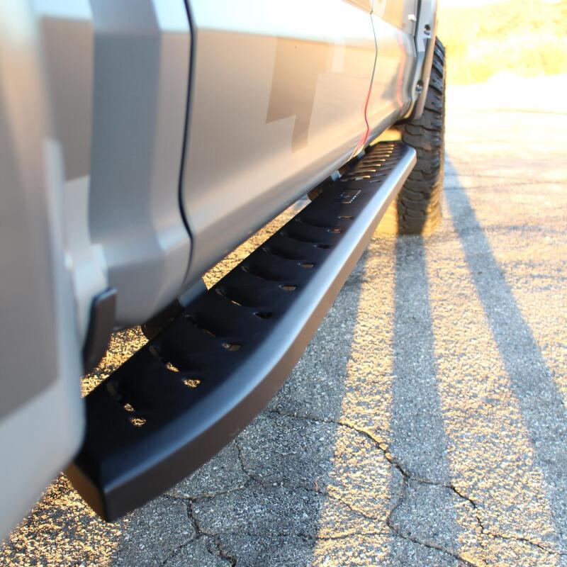 WES Running Boards - Thrasher - Westin 2015-2018 Ford F-150 SuperCrew Thrasher Running Boards - Textured Black