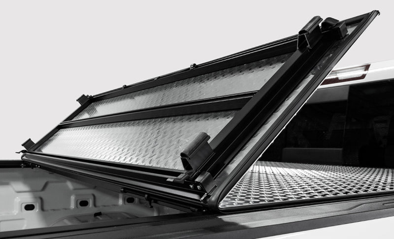 ACC LOMAX Tri-Fold Cover - Access 02-18 Ram 1500/03-18 Ram 2500/3500 6ft 4in Bed LOMAX Tri-Fold Cover - Urethane Diamond Plate
