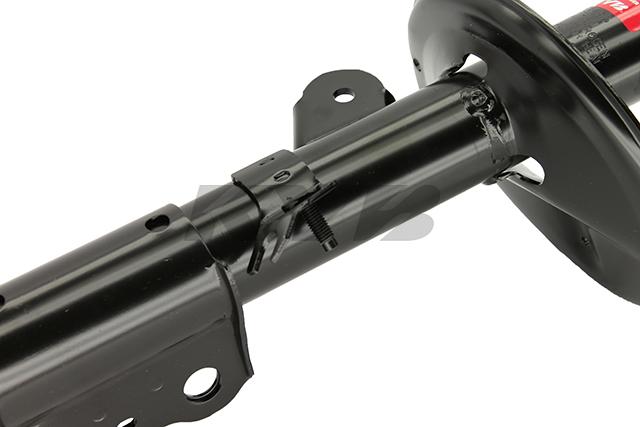 KYB Shock & Strut Excel-G - KYB Shocks & Struts Excel-G Front Left TOYOTA Sienna 1998-03