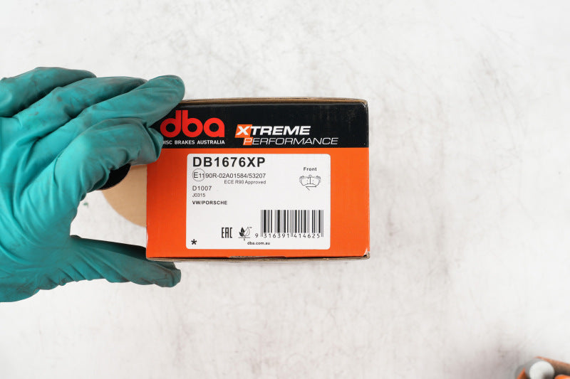 DBA XP650 Brake Pads - DBA 03-08 Porsche Cayenne S XP650 Front Brake Pads