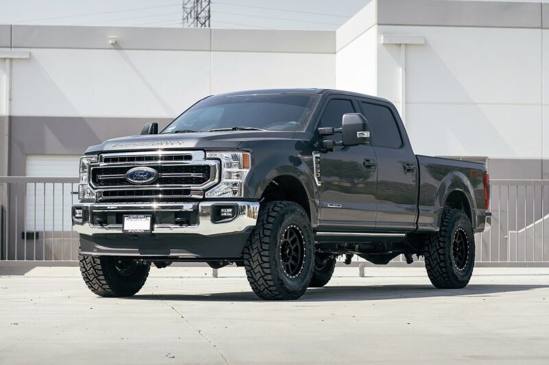 COG Lift Kit - Performance - Cognito 20-24 Ford F-250/350 SD 4WD 3in Performance Lift Kit w/ Fox PS 2.0 IFP Shocks
