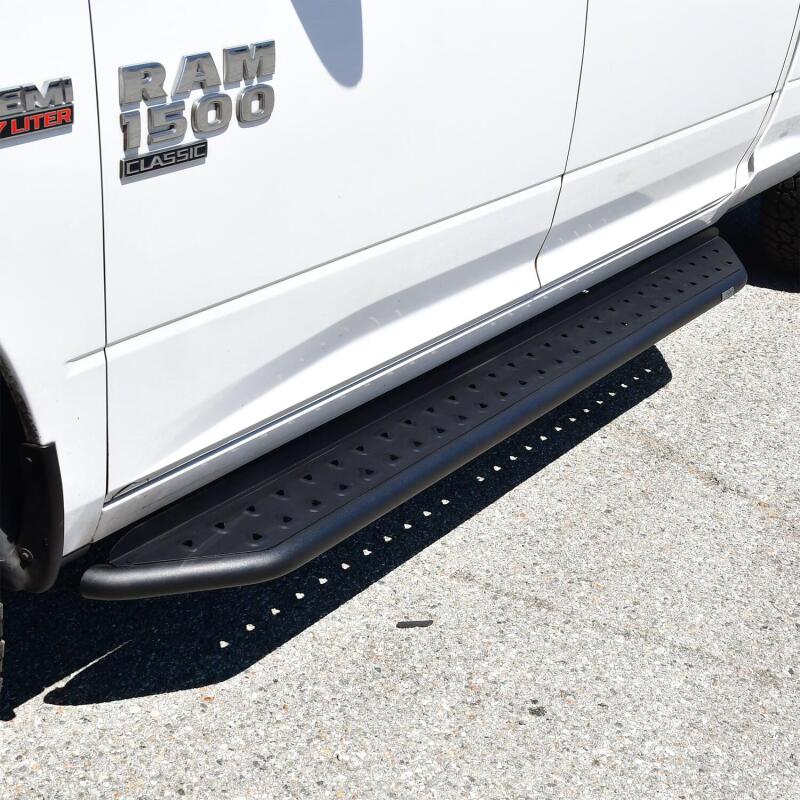 WES Nerf Bars - Outlaw - Westin 19-23 Ram 1500 Crew Cab Pickup (Excl. 1500 Classic) Outlaw Running Boards - Textured Black