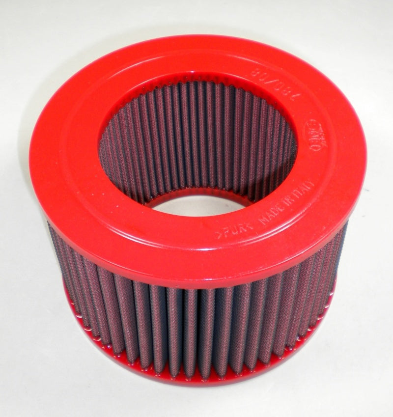 BMC Direct Fit Air Filters - BMC 97-05 Toyota Hilux 4WD 3.0 Diesel Replacement Cylindrical Air Filter