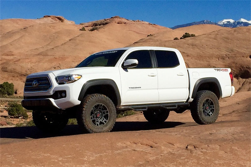 TUF Lift Kits - Tuff Country 05-23 Tacoma 4X4 & Prerunner 3in Lift Kt w/Uni-Ball Control Arms (Excl TRD Pro SX6000)