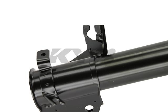 KYB Shock & Strut Excel-G - KYB Shocks & Struts Excel-G Front Right INFINITI I30 1996-99 NISSAN Maxima 1995-99