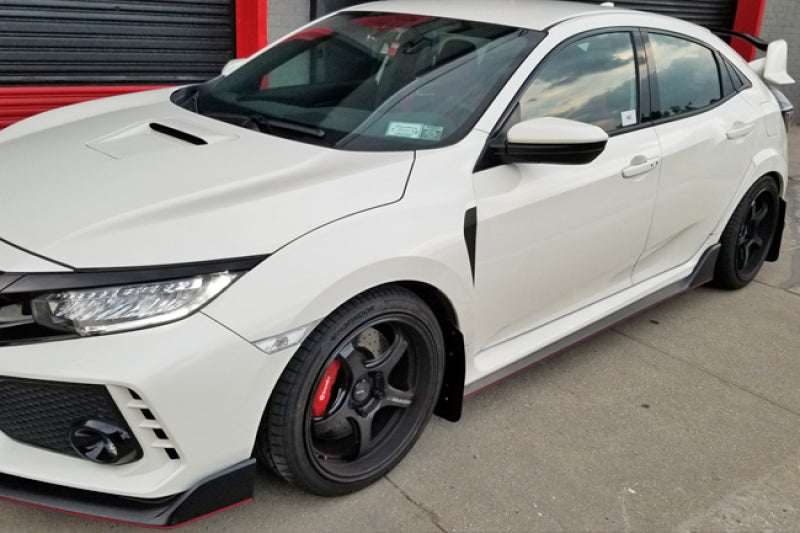 RAL UR Blk Flap/Wht Logo - Rally Armor 17-22 Honda Civic Type R Black UR Mud Flap w/White Logo