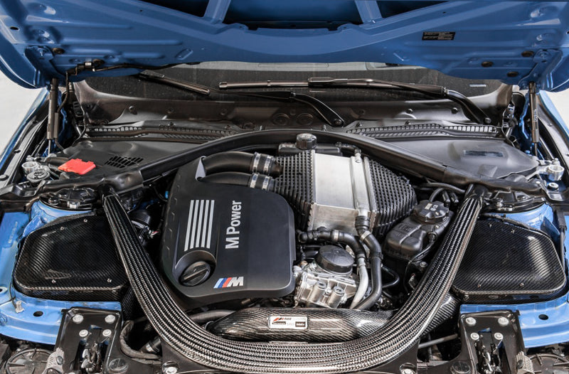 AWE S-FLO Intakes - AWE Tuning BMW F8x M3/M4 S-FLO Carbon Intake