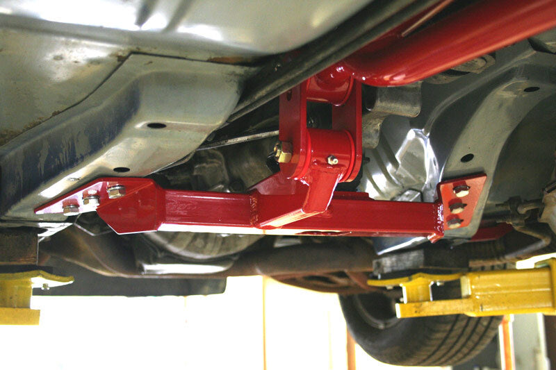 UMI Crossmember Reinforcements - UMI Performance 82-92 GM F-Body Tunnel Mounted Trq. Arm Fits TH400- No Loop - Red