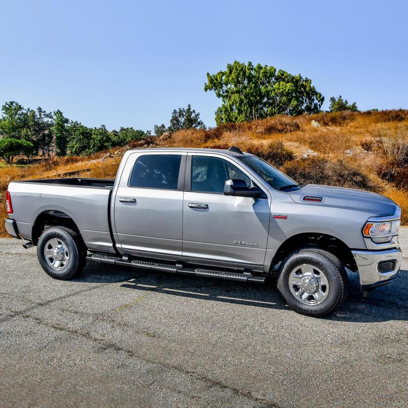 WES Nerf Bars - R5 - Westin 19-20 Ram 2500/3500 Crew Cab (6.5ft Bed) R5 M-Series W2W Nerf Step Bars - Textured Black