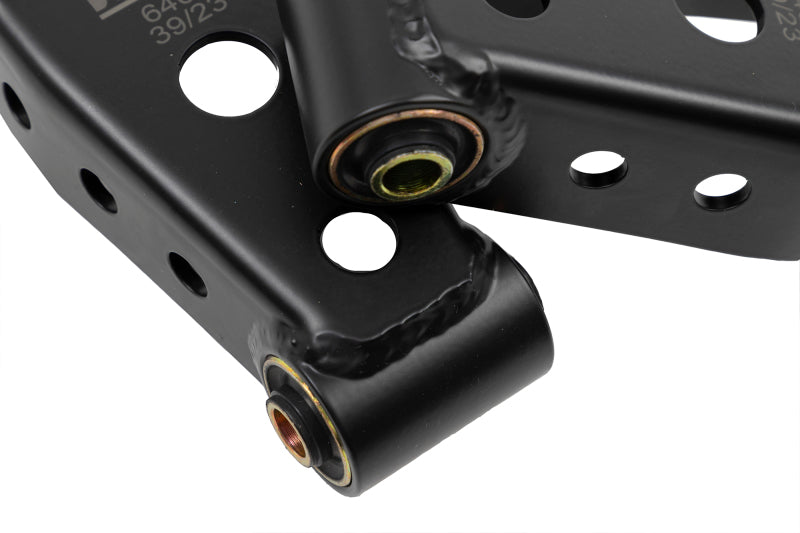 BT Shackle Kit - Belltech SHACKLE AND HANGER KIT 95-99 Tahoe/Yukon 4 door 4inch