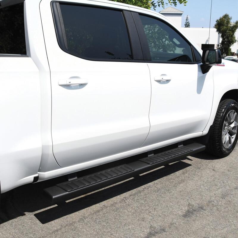 WES Nerf Bars - R7 - Westin 2019 Chevrolet Silverado/Sierra 1500 Crew Cab R7 Nerf Step Bars - Black