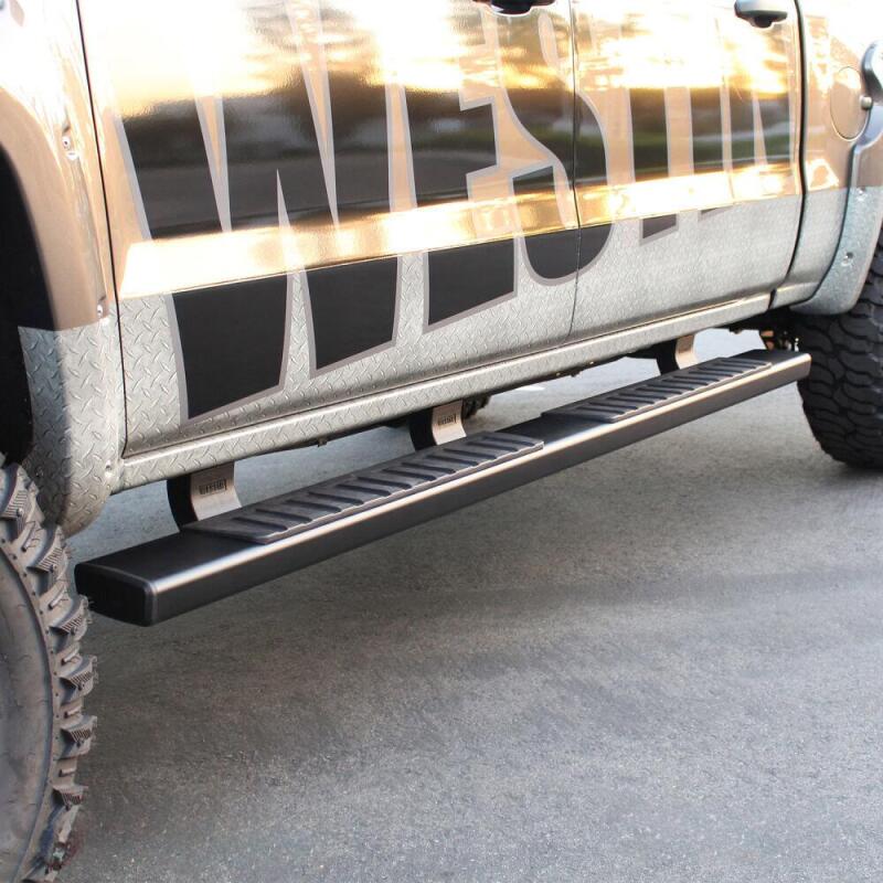WES Nerf Bars - R7 - Westin 2009-2018 Dodge/Ram 1500 Crew Cab R7 Nerf Step Bars - Black
