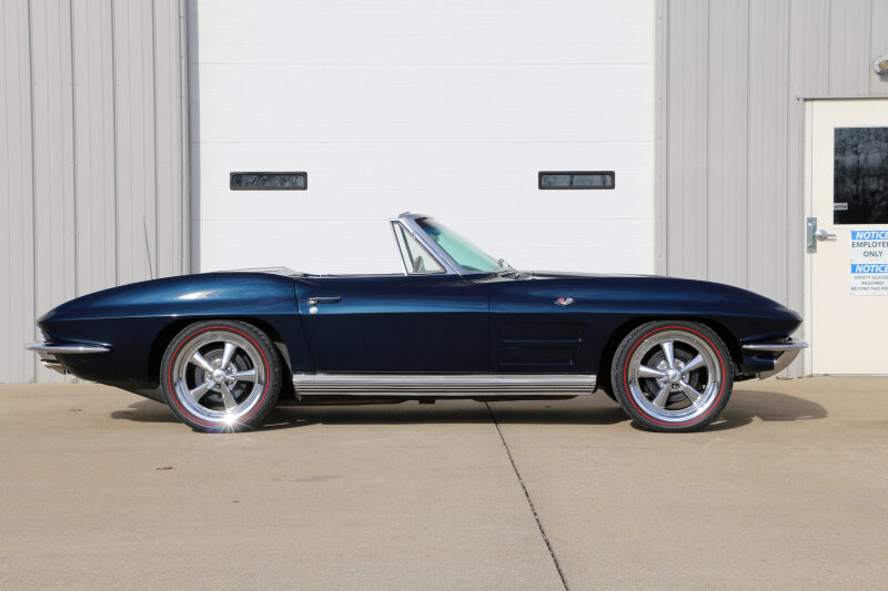 RID Coil Springs - Ridetech 63-82 Chevrolet Corvette StreetGrip Suspension System w/ HQ Shocks & Steel Leaf Spring