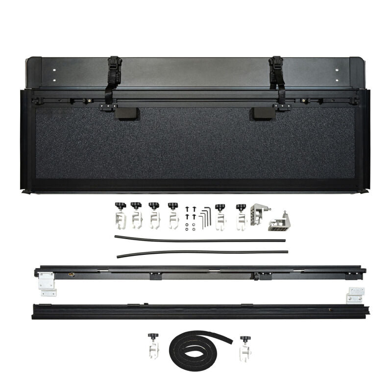WES Hard Tri-Fold Tonneau Covers - Westin 14-19 Chevrolet/GMC 1500/2500/3500 6ft. 7in. Bed Hard Tri-Fold Tonneau Cover - Black