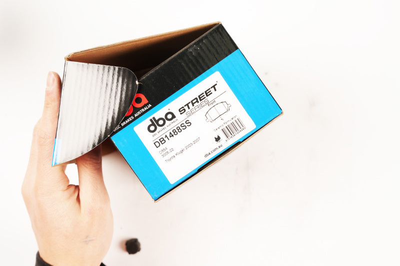 DBA Street Series Brake Pads - DBA 01-07 Toyota Highlander (Excl Hybrid) Street Series Front Brake Pads