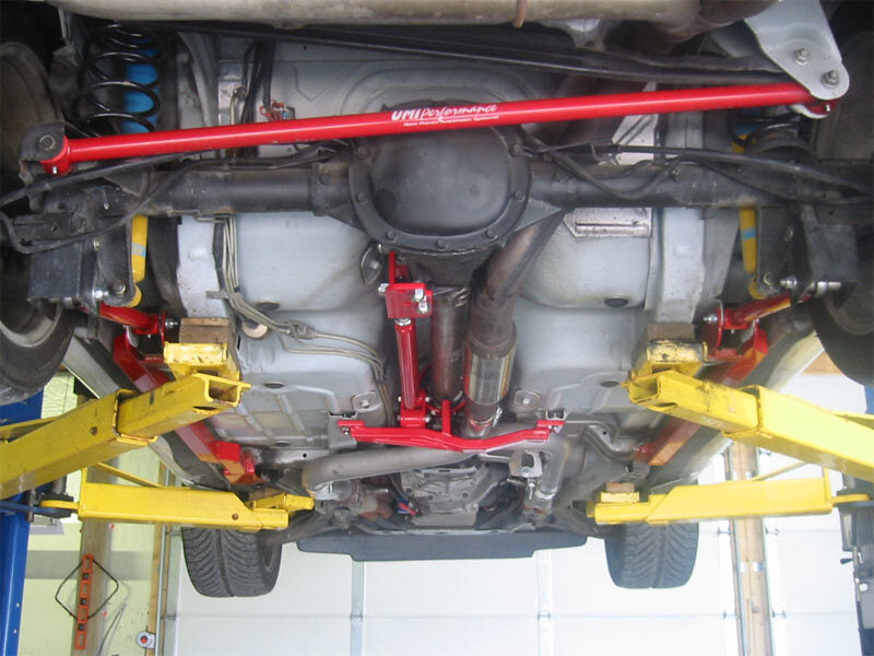 UMI Crossmember Reinforcements - UMI Performance 93-02 GM F-Body Tunnel Brace Mount Long Tube Header Set-Ups w/ Loop