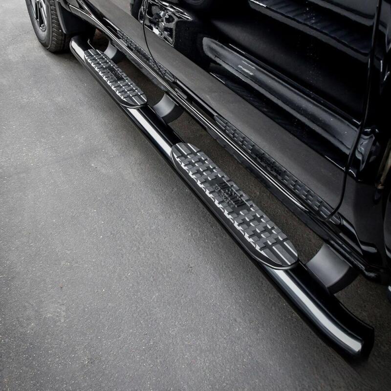 WES Nerf Bars - PRO TRAXX 4 - Westin 19-20 Chevrolet/GMC Silverado/Sierra 1500 Double Cab PRO TRAXX 4 Oval Nerf Step Bars - Black