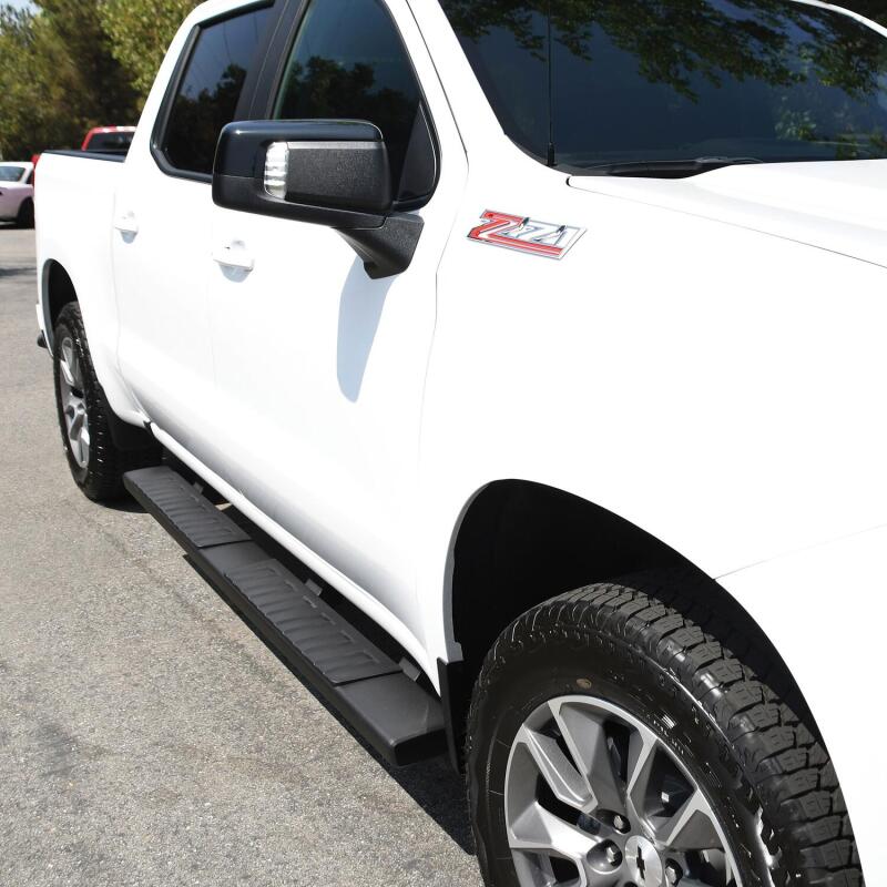 WES Nerf Bars - R7 - Westin 2019 Chevrolet Silverado/Sierra 1500 Crew Cab R7 Nerf Step Bars - Black