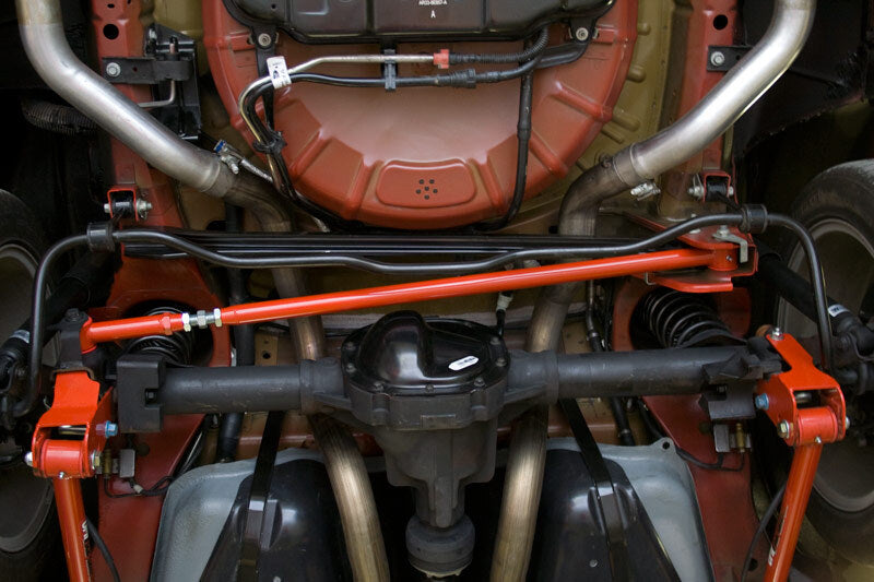UMI Panhard Rods - UMI Performance 05-14 Ford Mustang On-Car Adjustable Panhard Bar with Poly Bushings