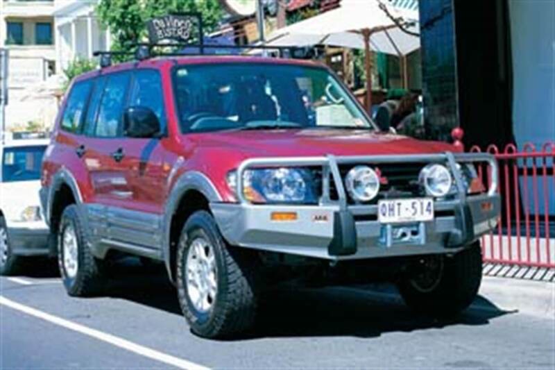 ARB Bull Bars - ARB Combar Pajero Nm8-9.5 (Fit Kit NOT Included)