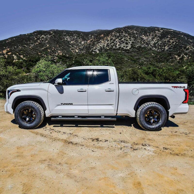 WES Nerf Bars - R5 - Westin 2022 Toyota Tundra Dbl Cab & Crew Max R5 Nerf Step Bars - Textured Black
