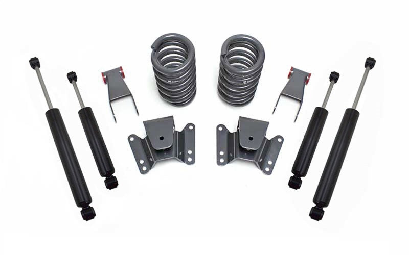 MXT Lowering Coils - MaxTrac 73-87 Chevrolet C10 2WD 2in/4in Lowering Coil Kit